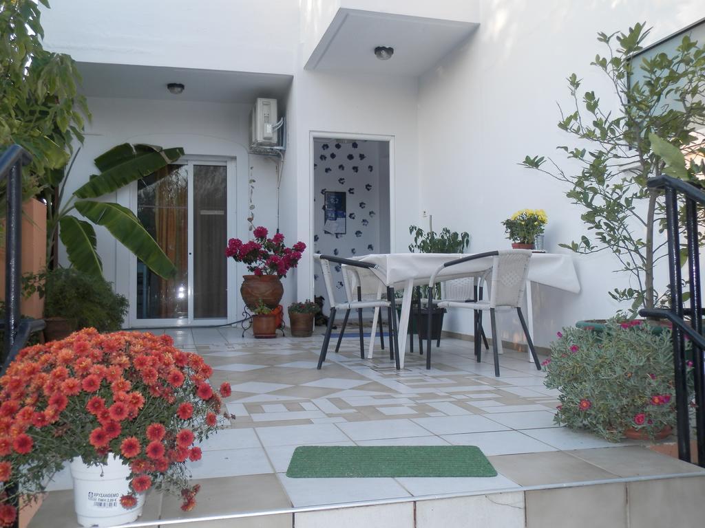 Silvi Mari Apartments Платанес Экстерьер фото